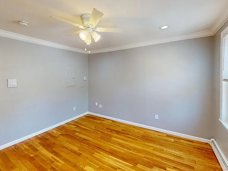 288 Highland St #3 — Photo 14