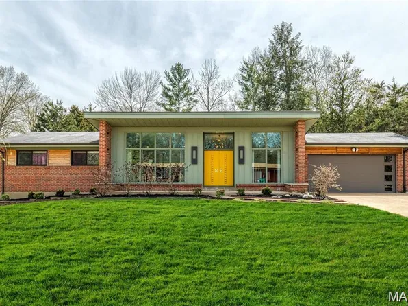 506 Medina Dr, Saint Louis, MO 63122
