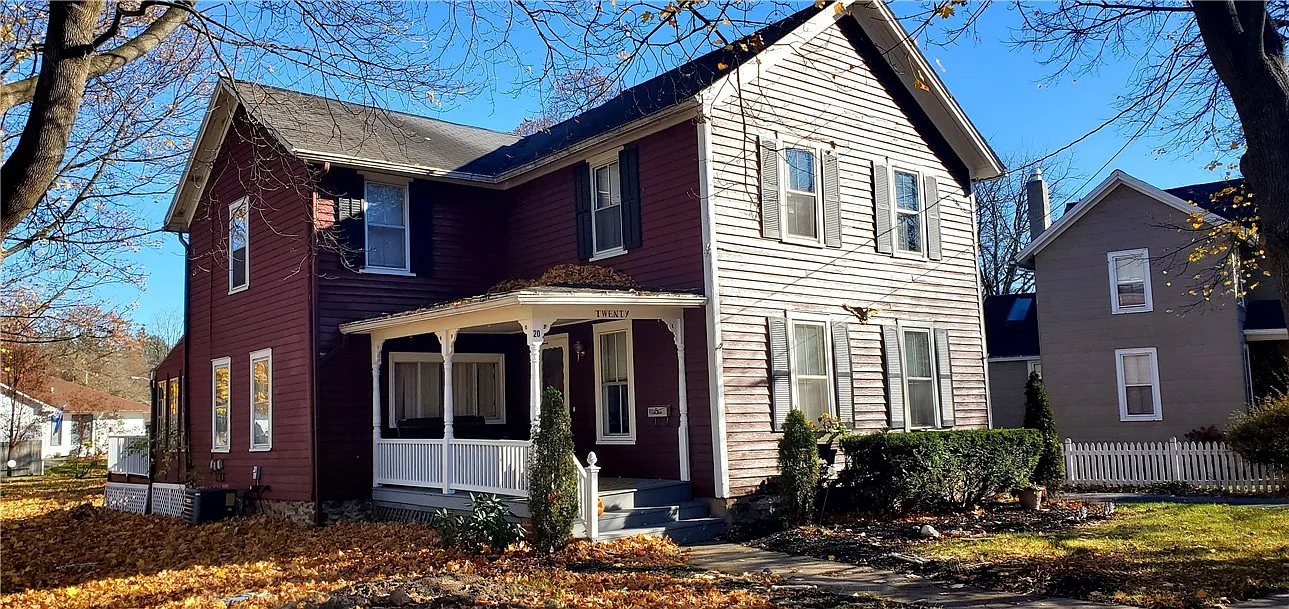 3 bed, 2.5 bath, 1653 sqft, $3,200 — Photo 2
