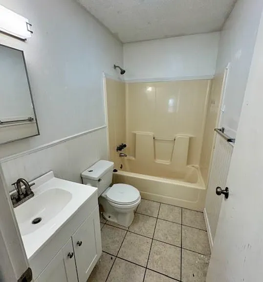 280 S Hill Ave #C-102 — Photo 12