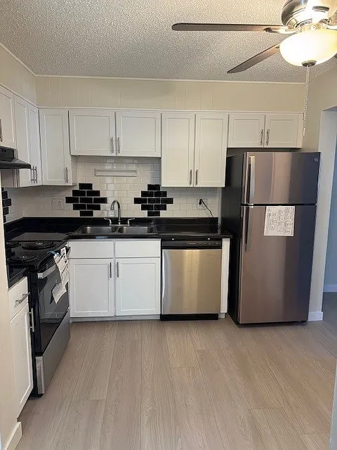 Twin Fountain Apartments — Photo 3