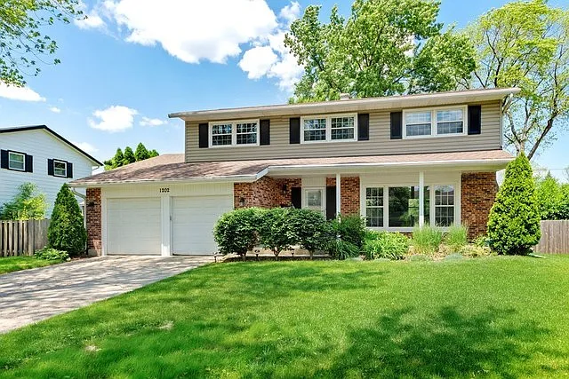 1202 E Ironwood Dr photo 1