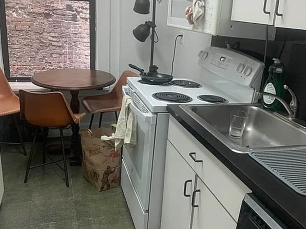 103 Avenue A APT 2B, New York, NY 10009