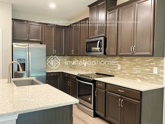 5th image of 2804 Grand Kemerton Pl