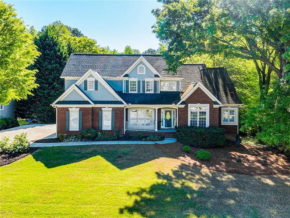 1st image of 185 Amberbrook Cir