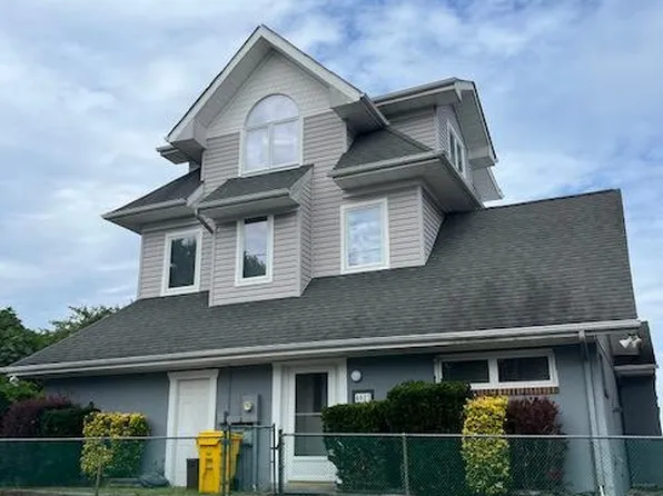 4023 Chesapeake Dr, Edgewater, MD 21037