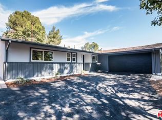 20427 Califa St, Woodland Hills, CA 91367