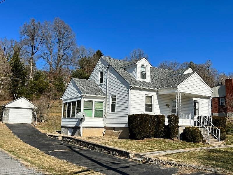 1509 Wenonah Ave, Pearisburg, VA 24134 Zillow