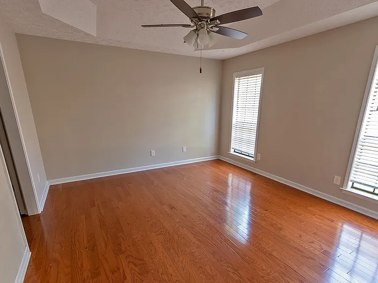 7125 Breckenridge Dr — Photo 14
