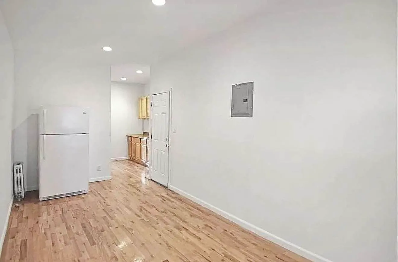 67-06 64th Street — Photo 3