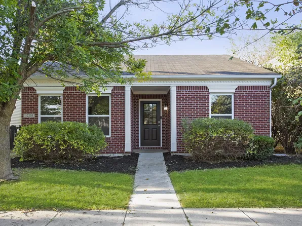 12203 Weathervane Dr, Noblesville, IN 46060