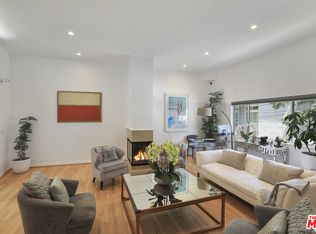 3551 Dixie Canyon Pl, Sherman Oaks, CA 91423