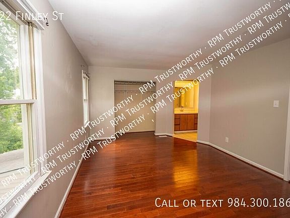 5th image of 522 Finley St