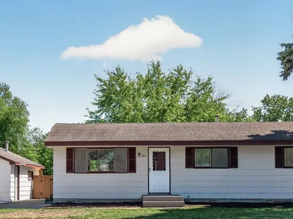 7817 67th Ave N, Brooklyn Park, MN 55428