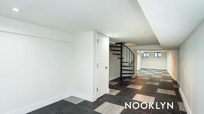 Rented by Nooklyn NYC LLC | media 15