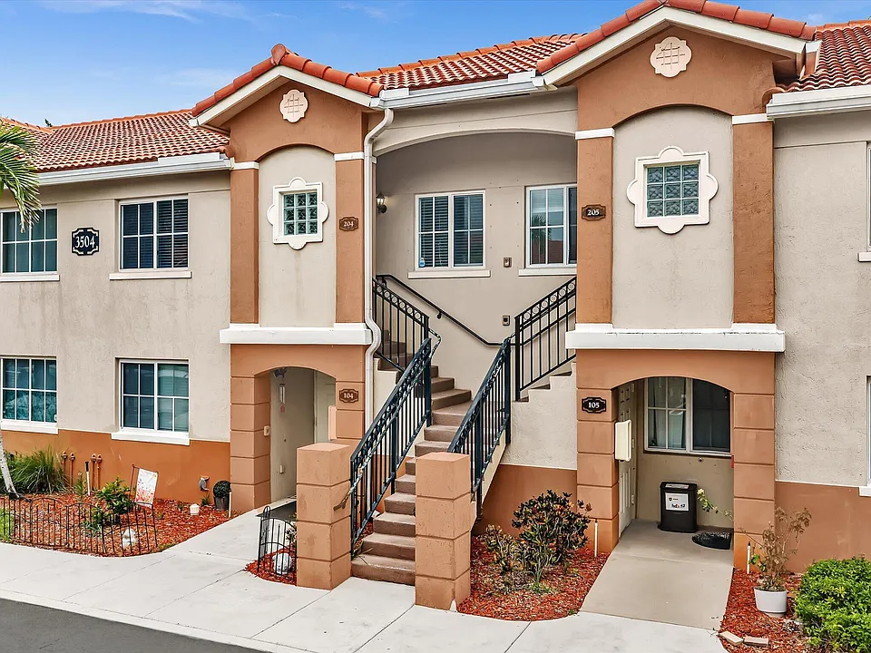3504 Briar Bay Blvd #204