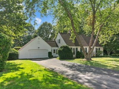 8 North Dr, Middletown, RI, 02842