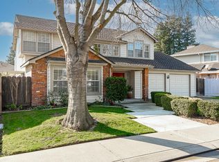 1912 Lakeshore Dr, Modesto, CA 95355