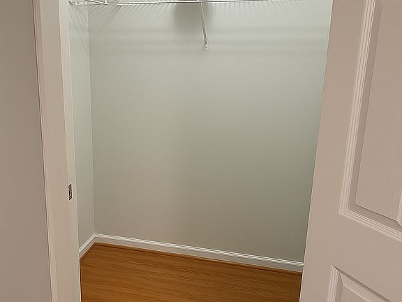 Walk In Closet