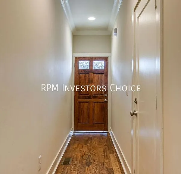 2173A Rock City St — Photo 2