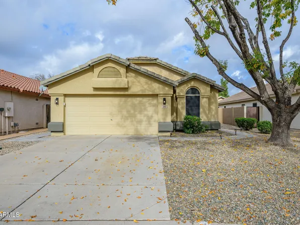 590 E KYLE Drive, Gilbert, AZ 85296