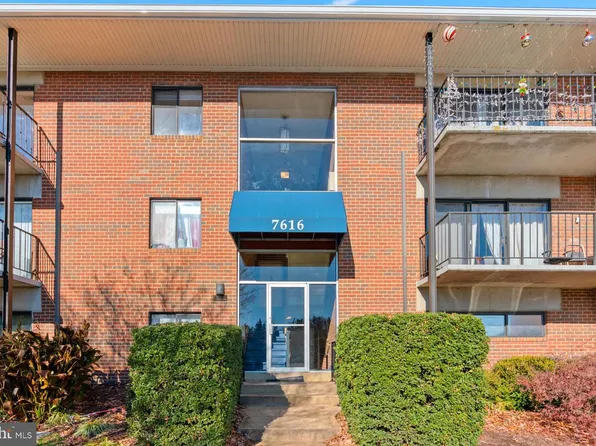 7616 Savannah St #201, Falls Church, VA 22043