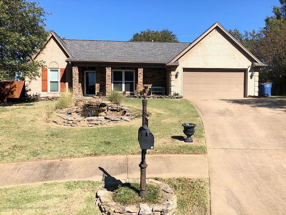 1st image of 9844 Seminole Dr