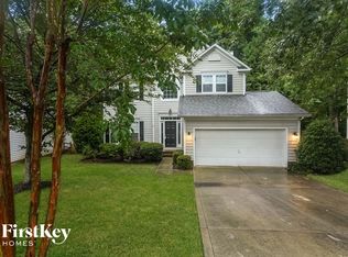 7803 Taymouth Ln, Charlotte, NC 28269