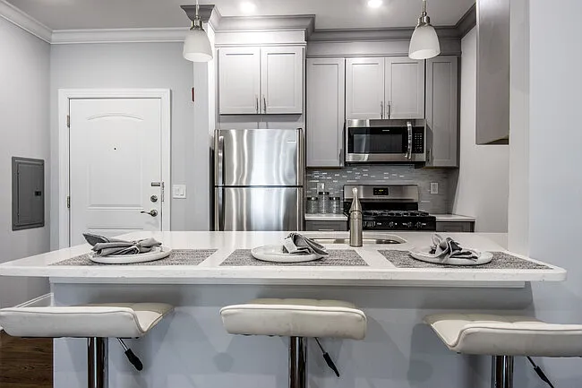 1 bed, 953 sqft, $2,195 — Photo 4