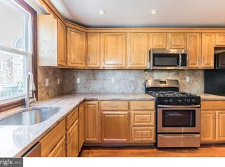 2853 S Sydenham St, Philadelphia, PA 19145