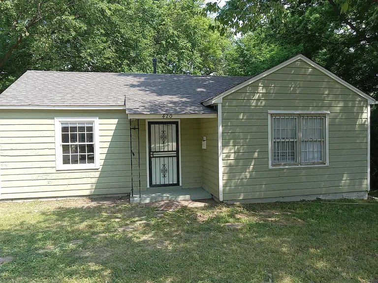 420 Hodges St — Photo 1