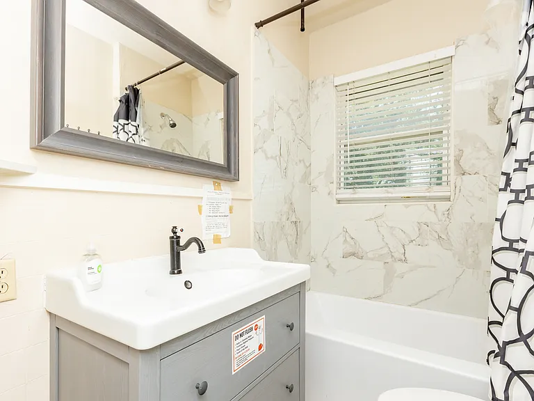 4116 Junius St #4118.5 — Photo 5