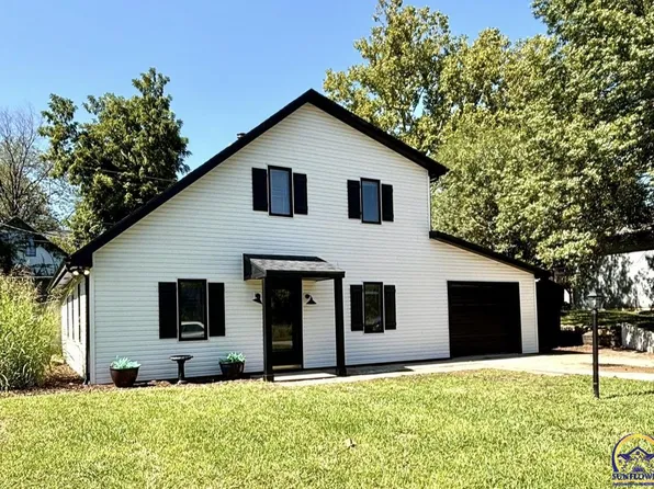 2213 SE Shawnee Dr, Tecumseh, KS 66542
