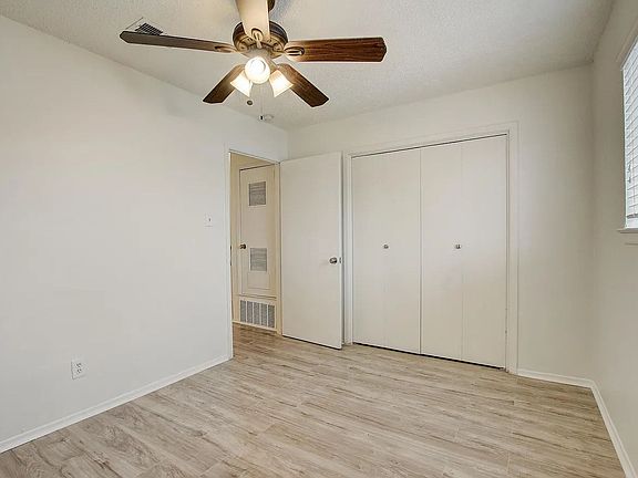 3rd image of 1405 Clearfield Dr APT 308