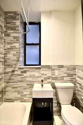 Rented by Bohemia Realty Group | media 8