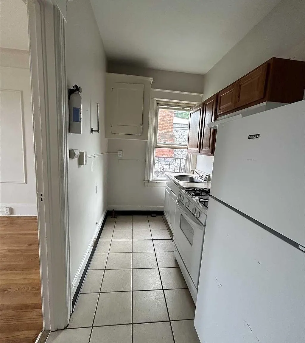 1 bed, $1,550 — Photo 1