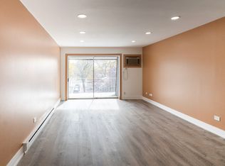 18340 Glen Oak Ave APT 3C, Lansing, IL 60438