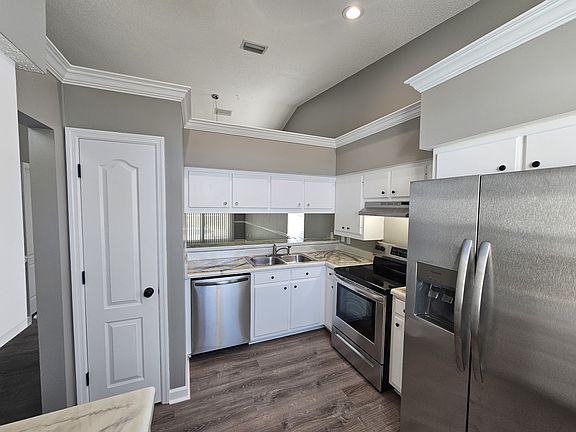 2nd image of 251 Seakove St