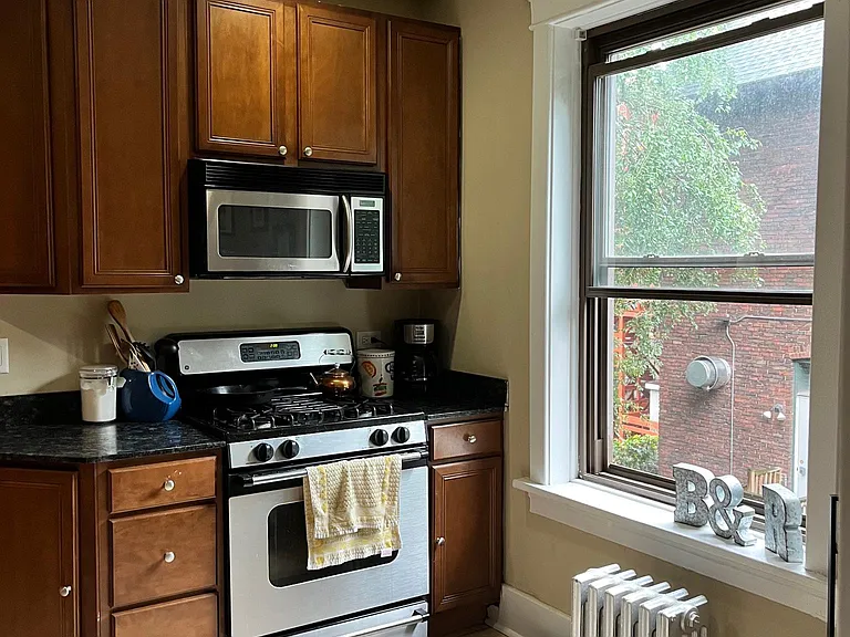 3117 N Orchard St #2W — Photo 9