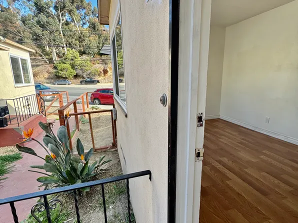 3244 Reynard Way #3244, San Diego, CA 92103