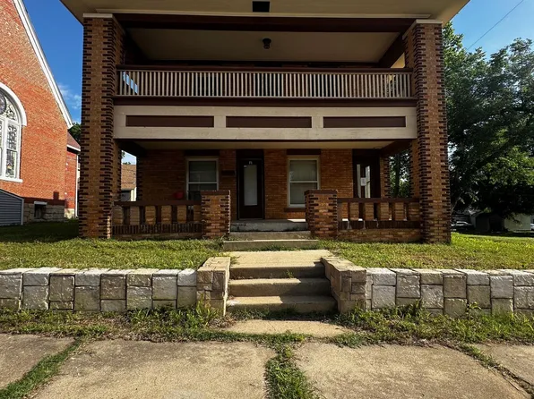 308 E 5th Ave #1, Arkansas City, KS 67005