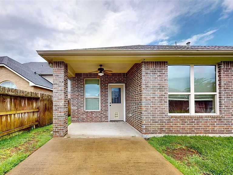 12314 Meadow Breeze Dr — Photo 47