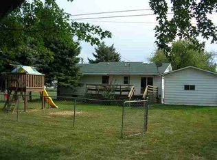 6066 Marlette St, Marlette, MI 48453