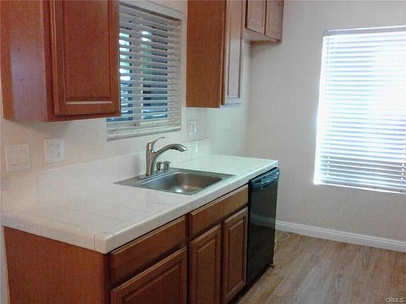 3rd image of 1430 Cabrillo Park Dr