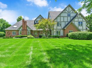 1S181 Flanders Ln, Winfield, IL 60190