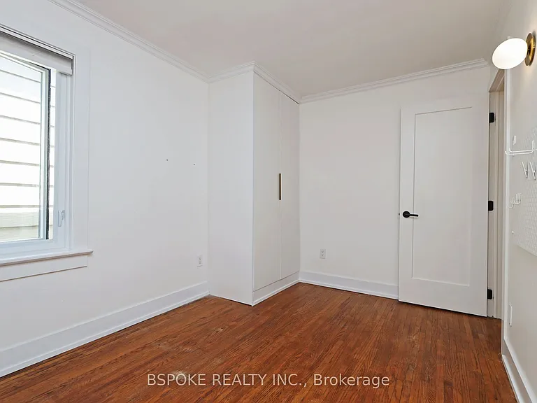 21 Curzon St — Photo 17