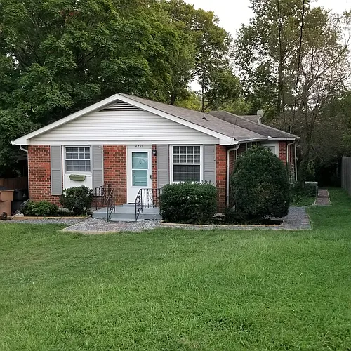 2907 W Linden Ave #A Photo 1