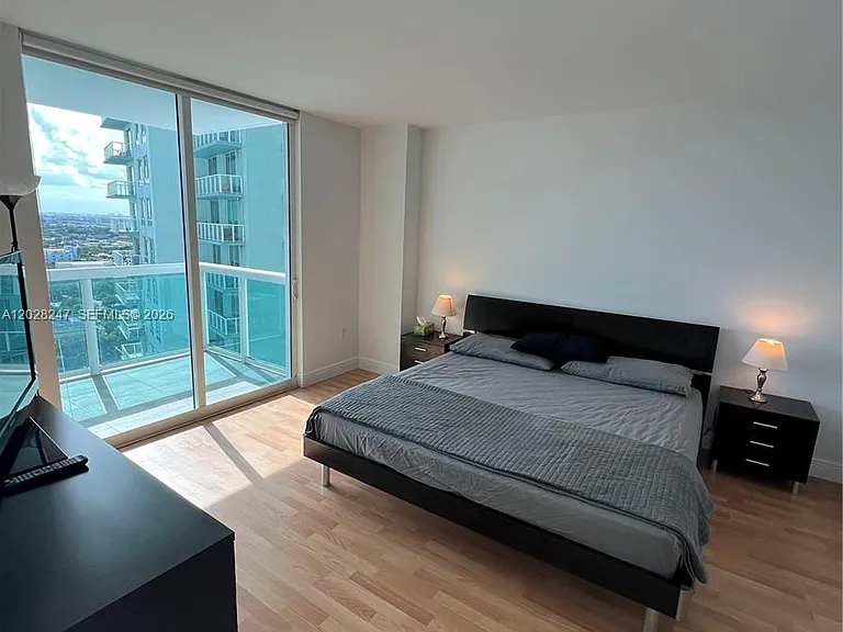 1800 N Bayshore Dr #2310 — Photo 30