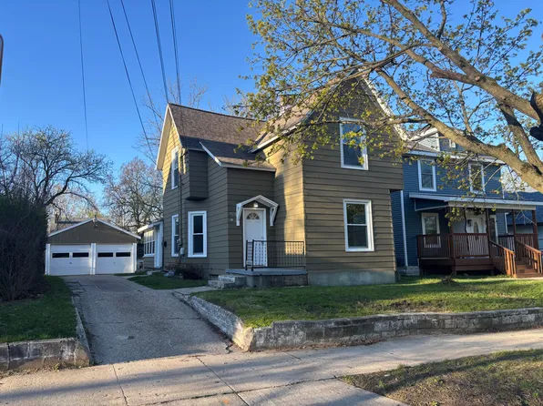 924 Worden St SE, Grand Rapids, MI 49507
