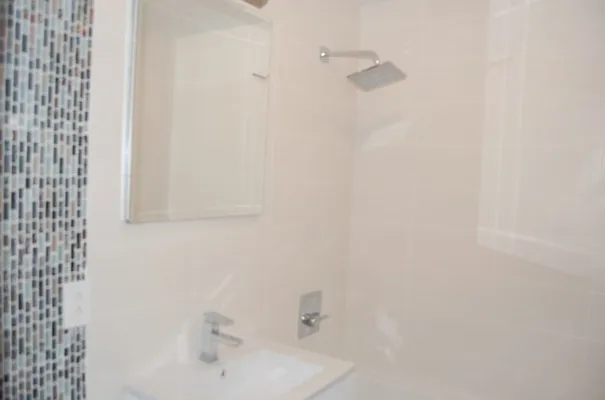 Rented by Griffith Real Estate | media 6